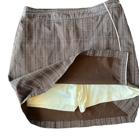 Callaway Women’s Golf Skort Size 8 Brown Print with piping - Picture 6 of 6